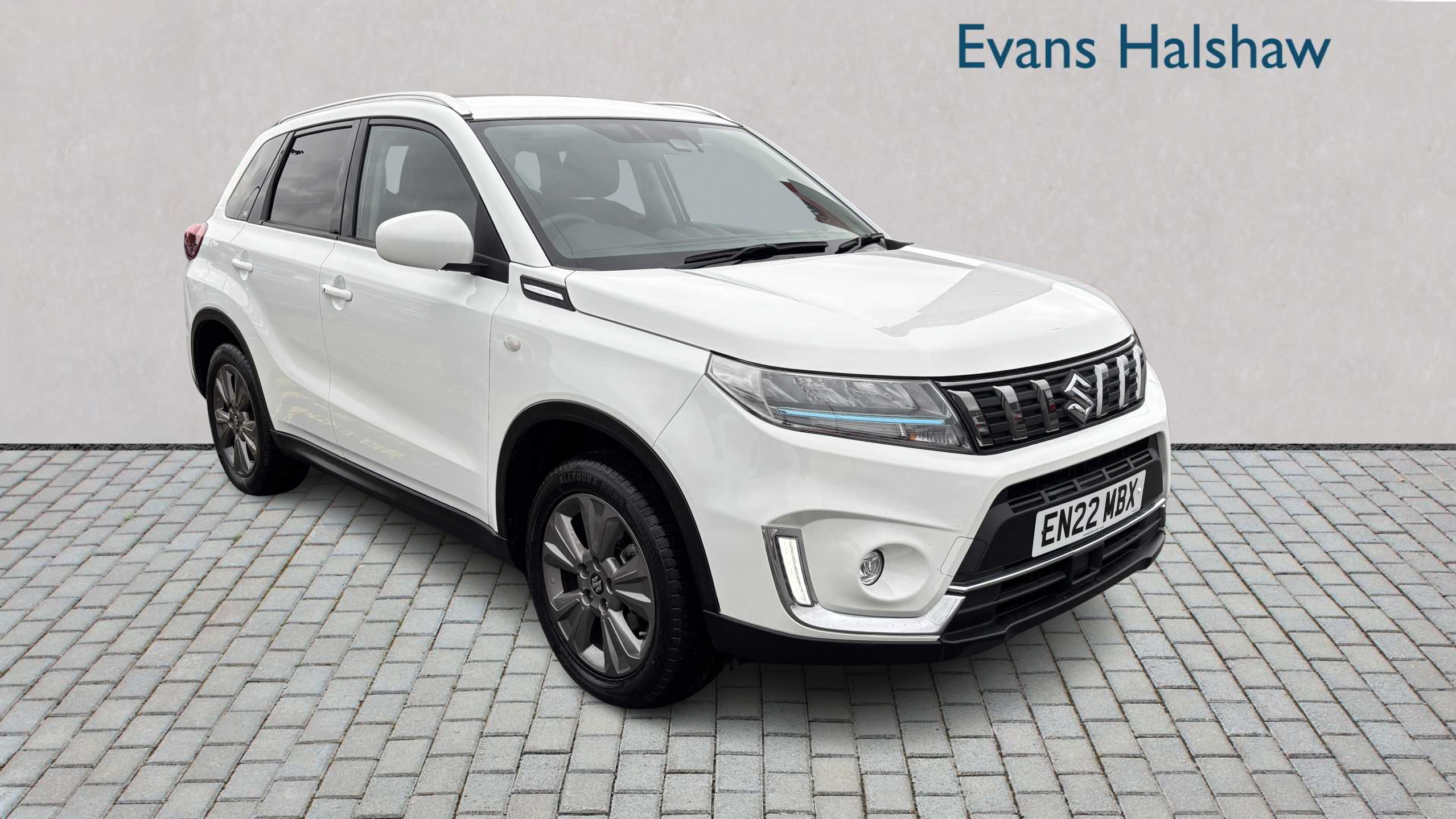 Main listing image - Suzuki Vitara