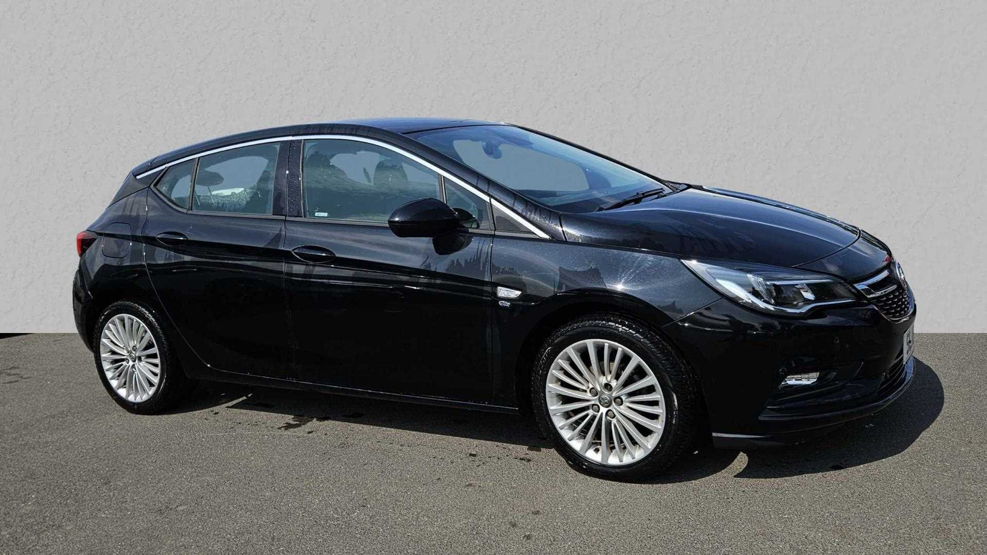 Main listing image - Vauxhall Astra