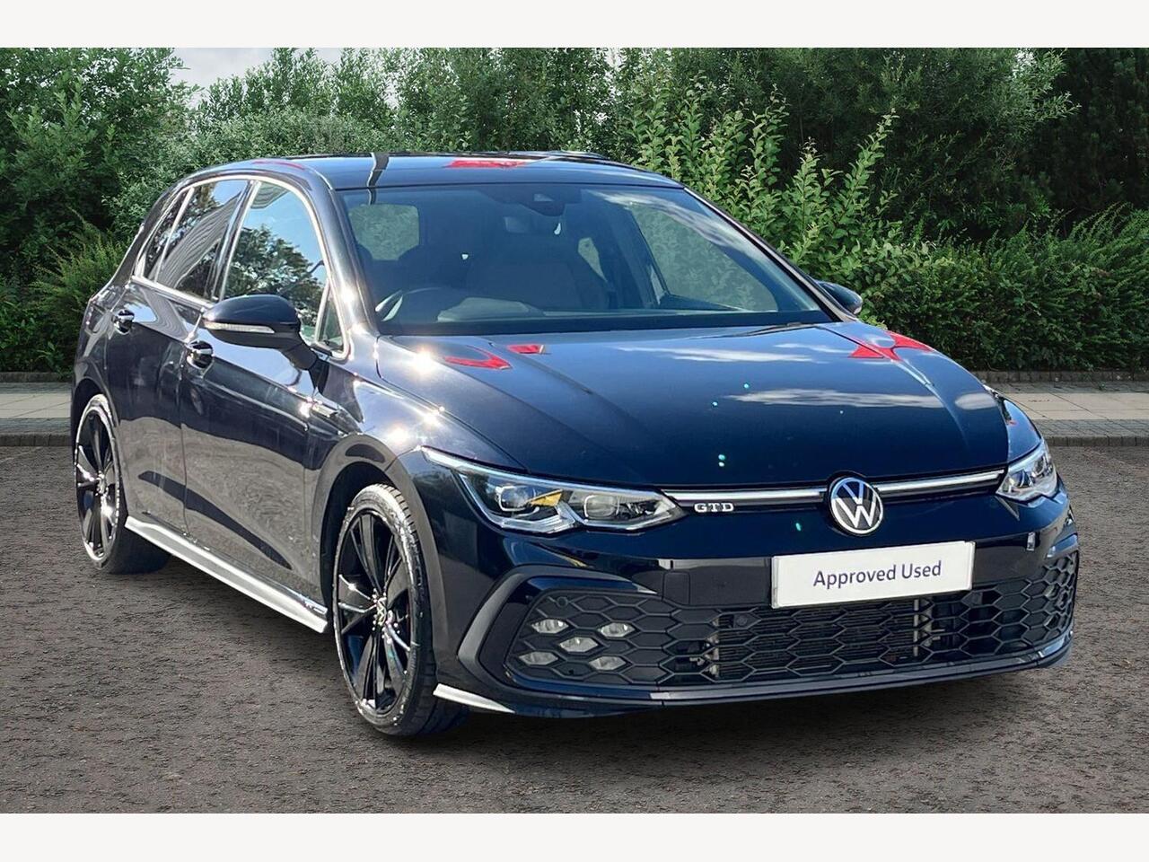 Main listing image - Volkswagen Golf