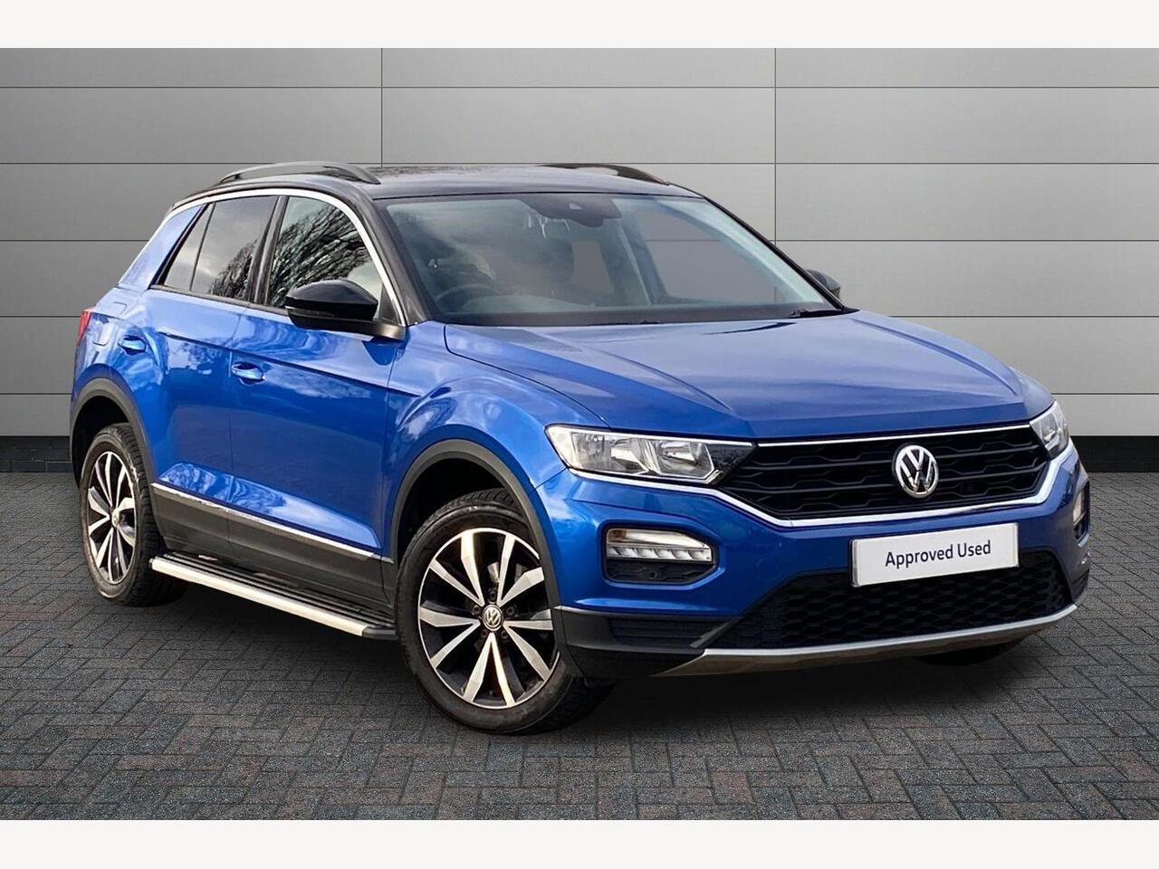 Main listing image - Volkswagen T-Roc