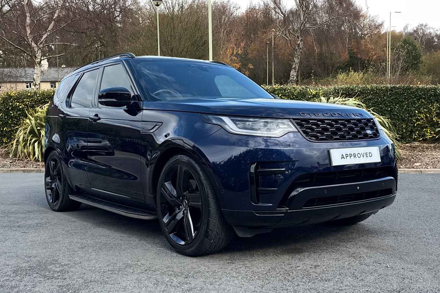 Main listing image - Land Rover Discovery