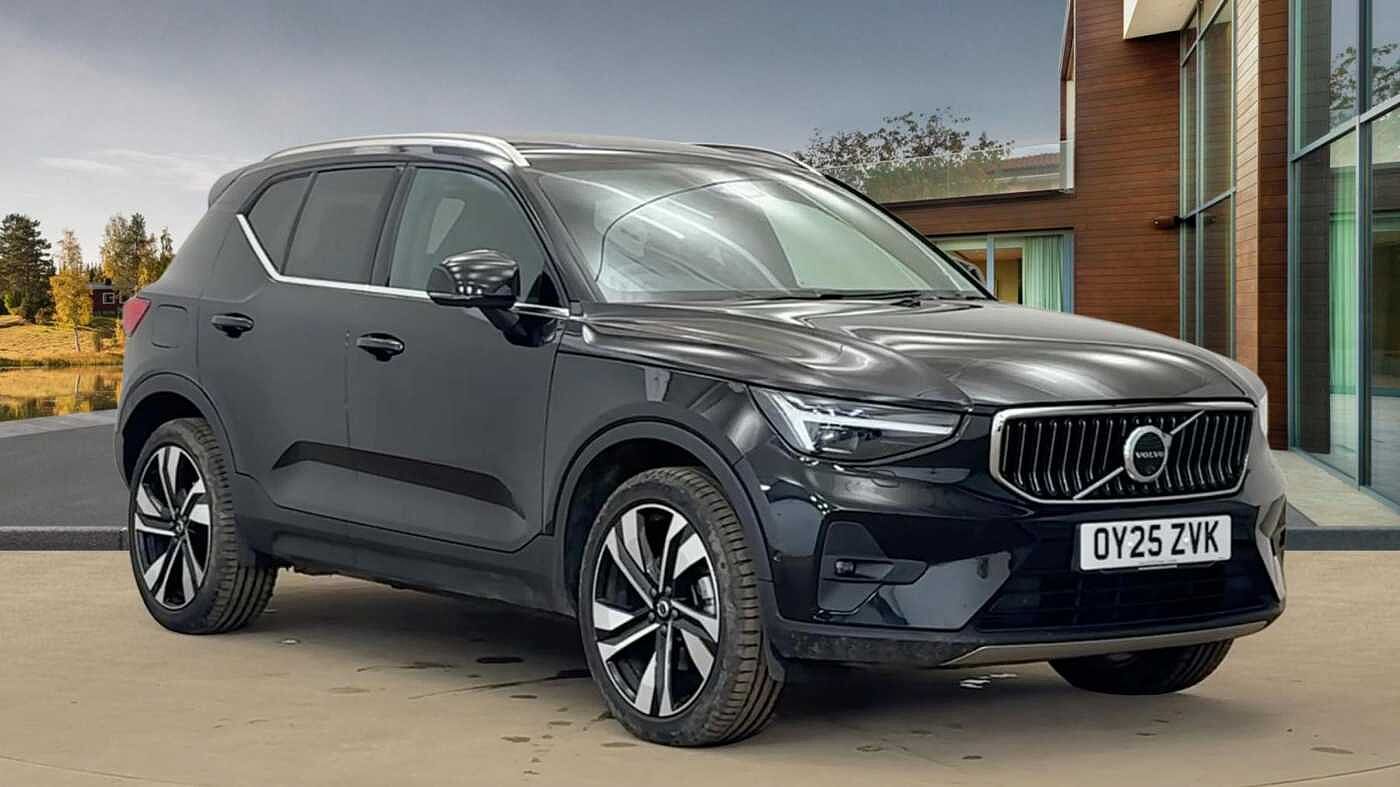 Main listing image - Volvo XC40