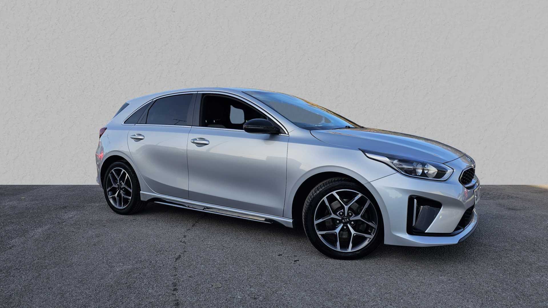 Main listing image - Kia Ceed