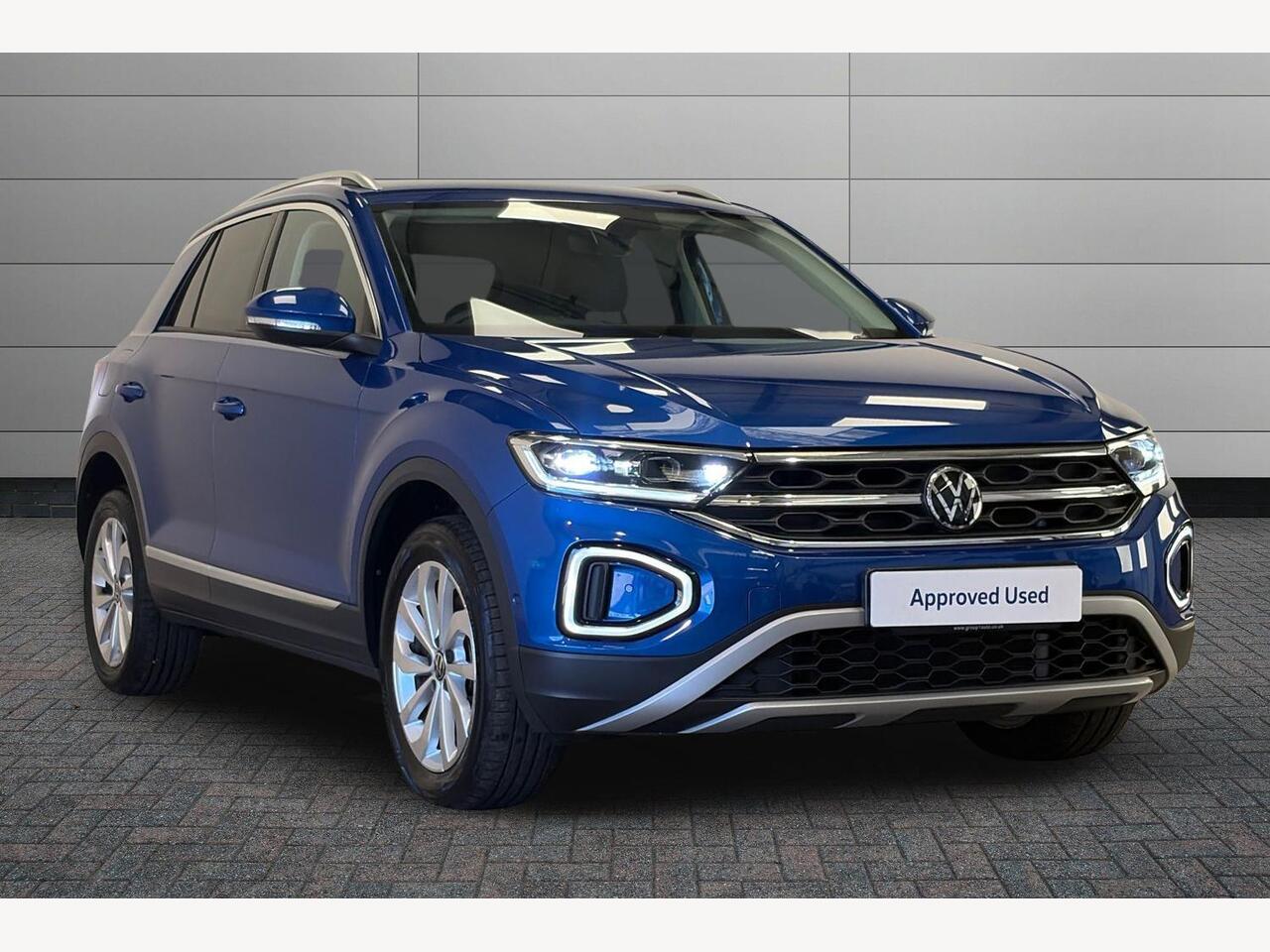 Main listing image - Volkswagen T-Roc