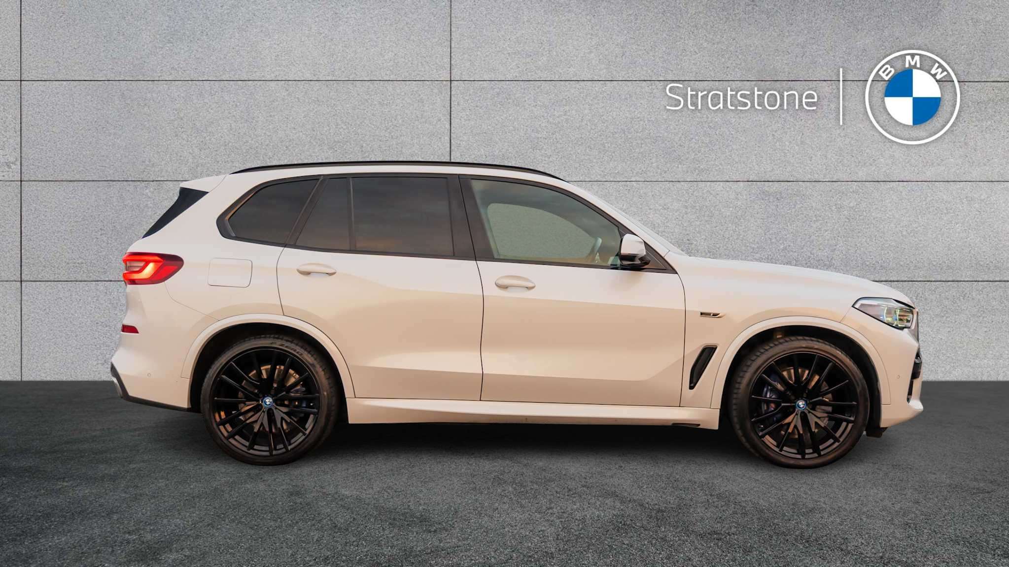 Main listing image - BMW X5