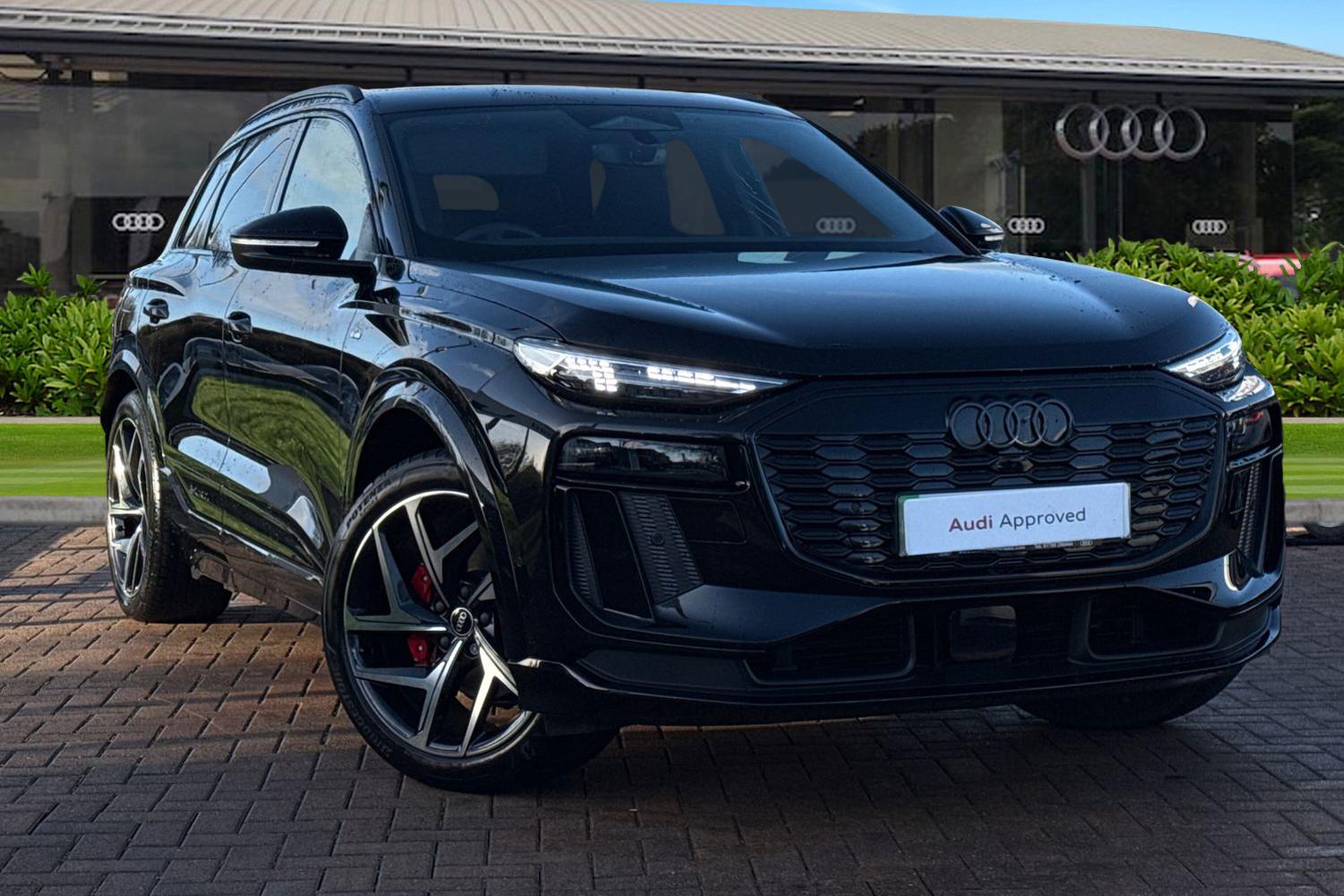 Main listing image - Audi Q6 e-tron