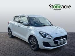 Main listing image - Suzuki Swift
