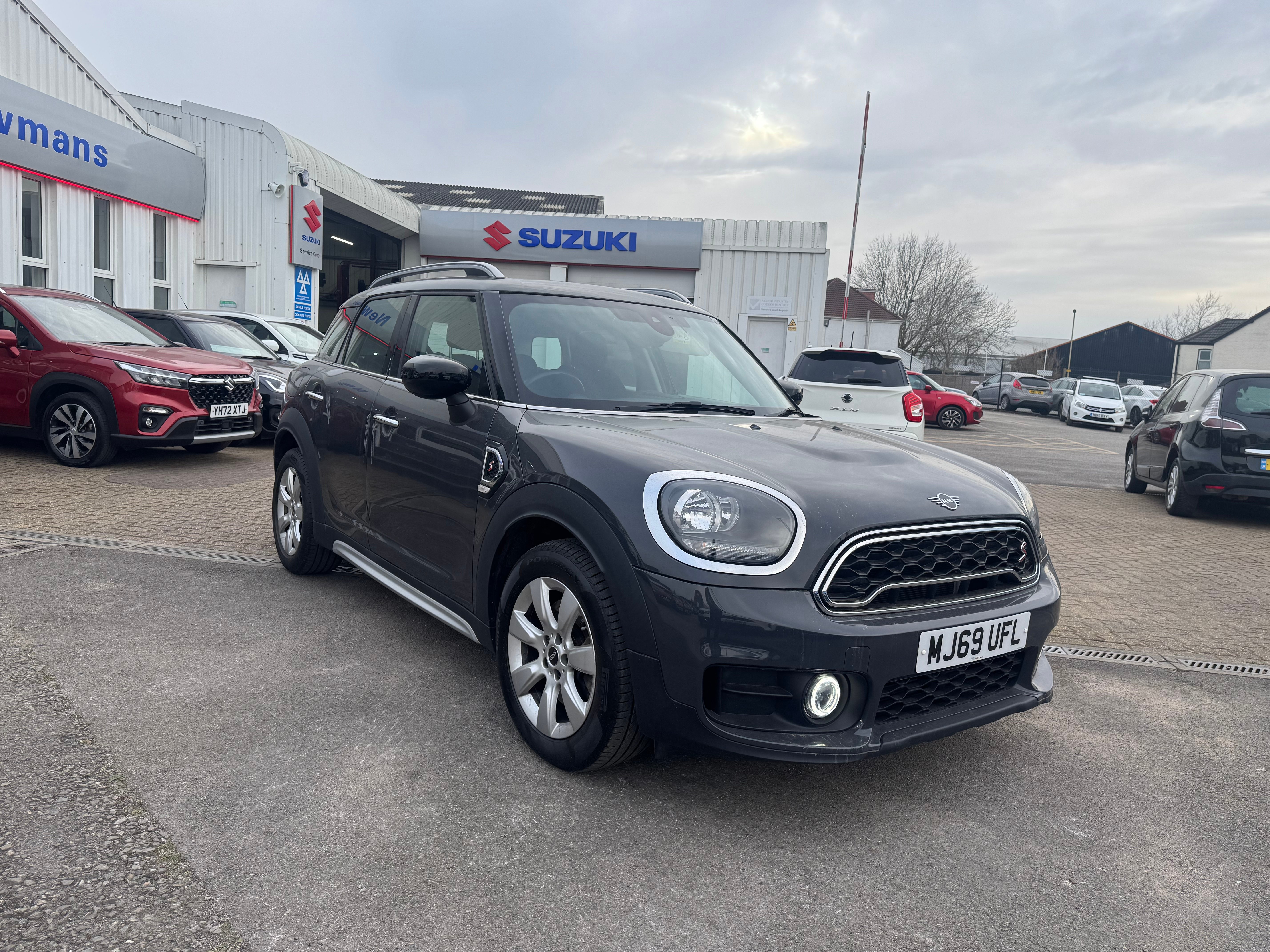 Main listing image - MINI Countryman
