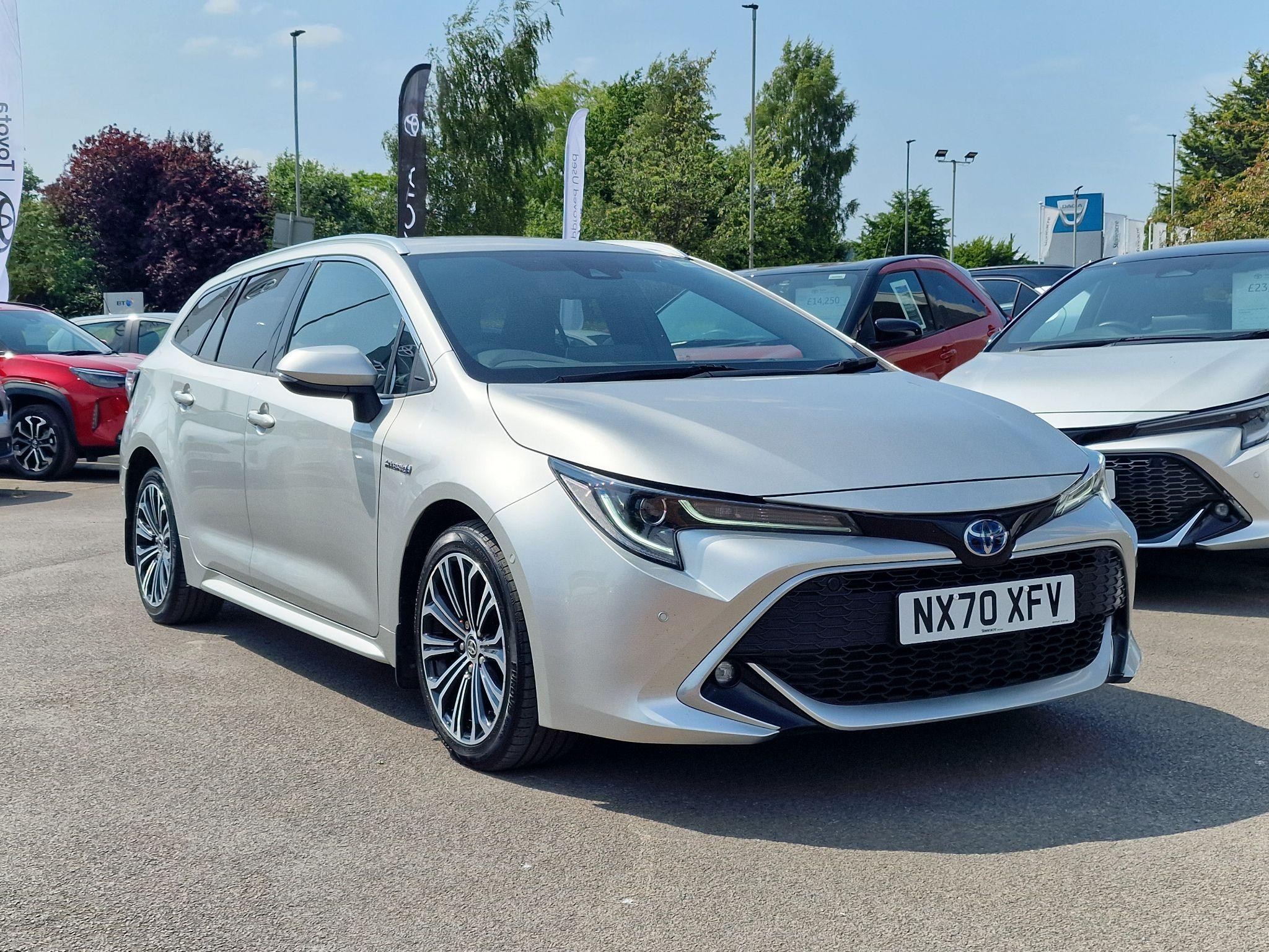 Main listing image - Toyota Corolla Touring Sport
