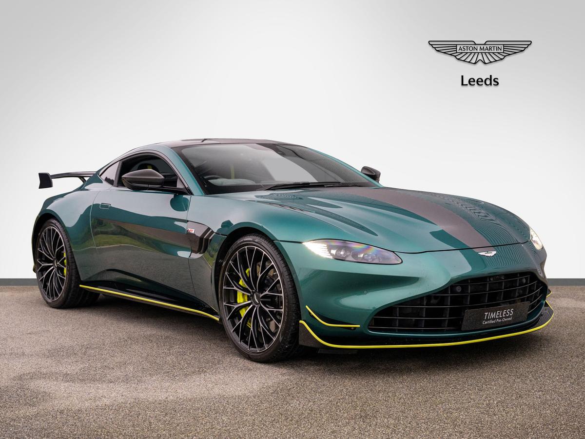 Main listing image - Aston Martin Vantage