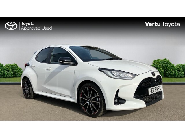 Main listing image - Toyota Yaris