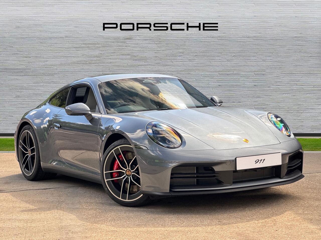 Main listing image - Porsche 911