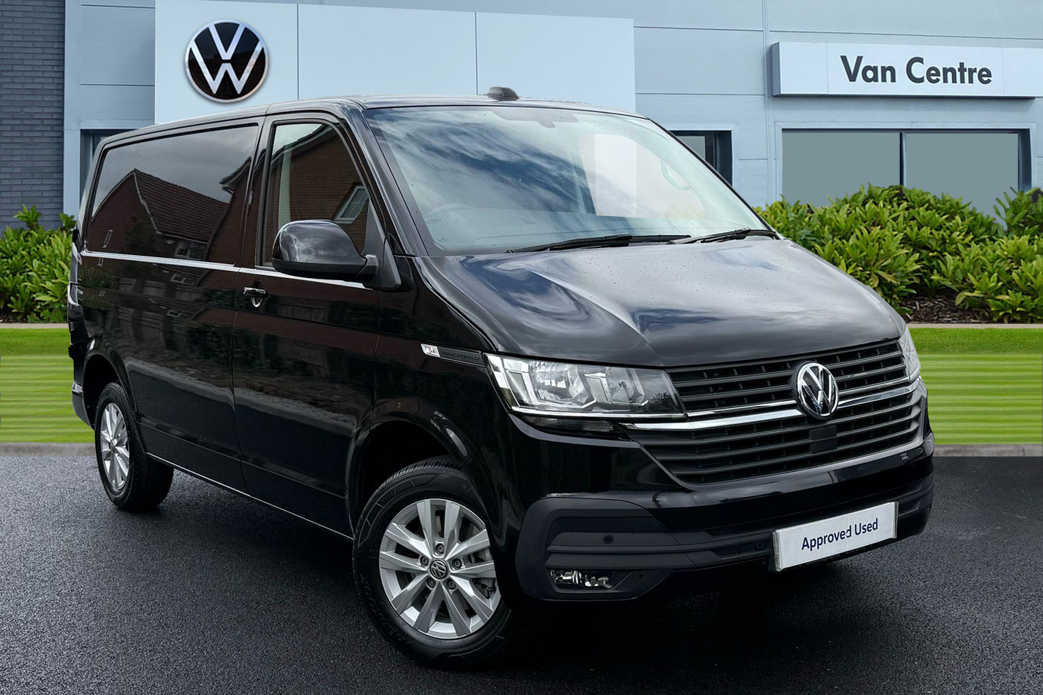 Main listing image - Volkswagen Transporter