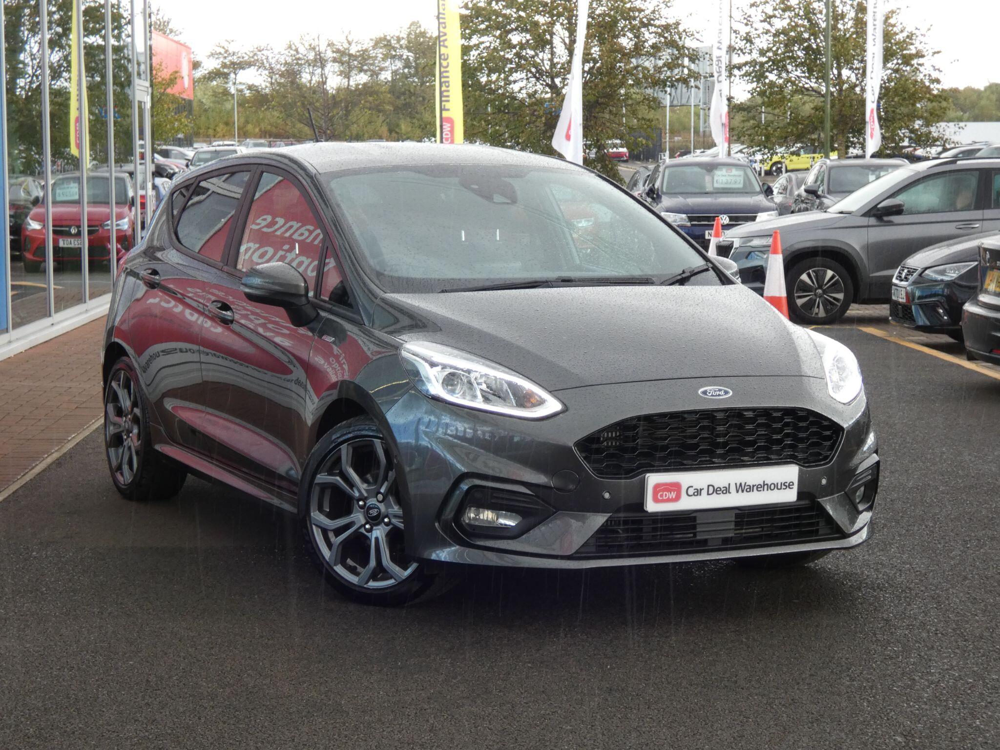 Main listing image - Ford Fiesta