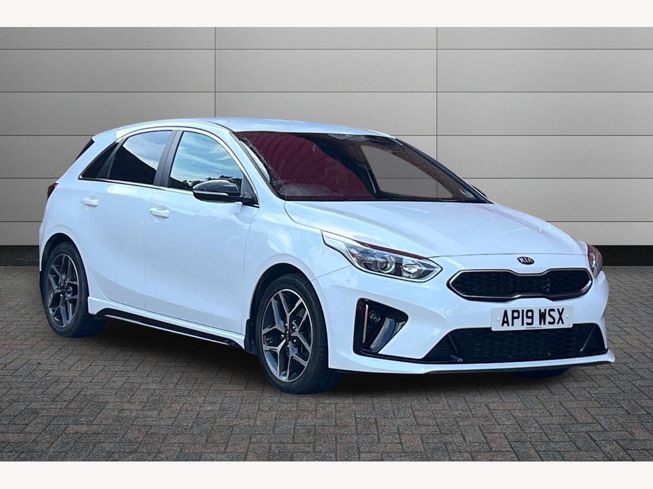 Main listing image - Kia Ceed