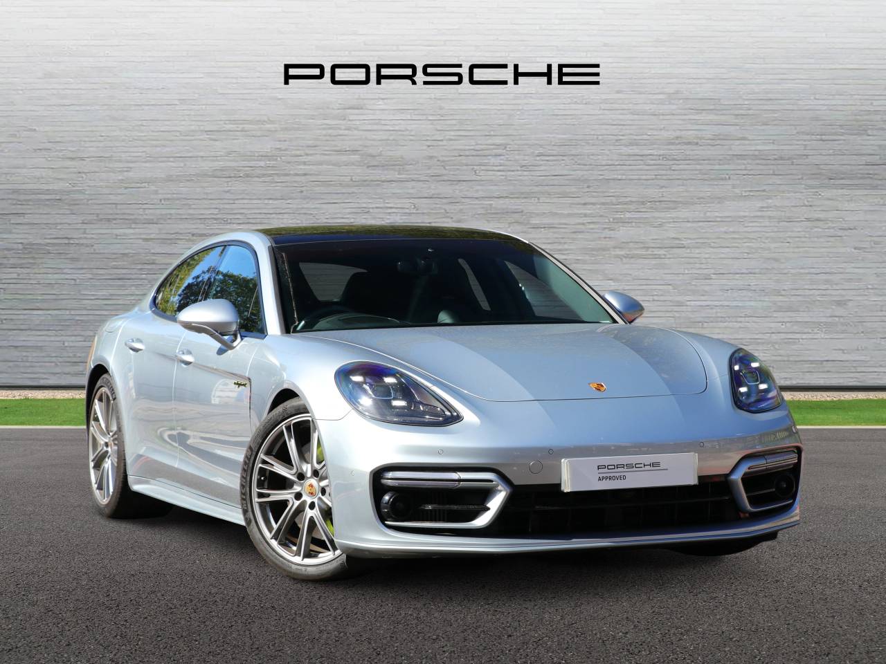 Main listing image - Porsche Panamera