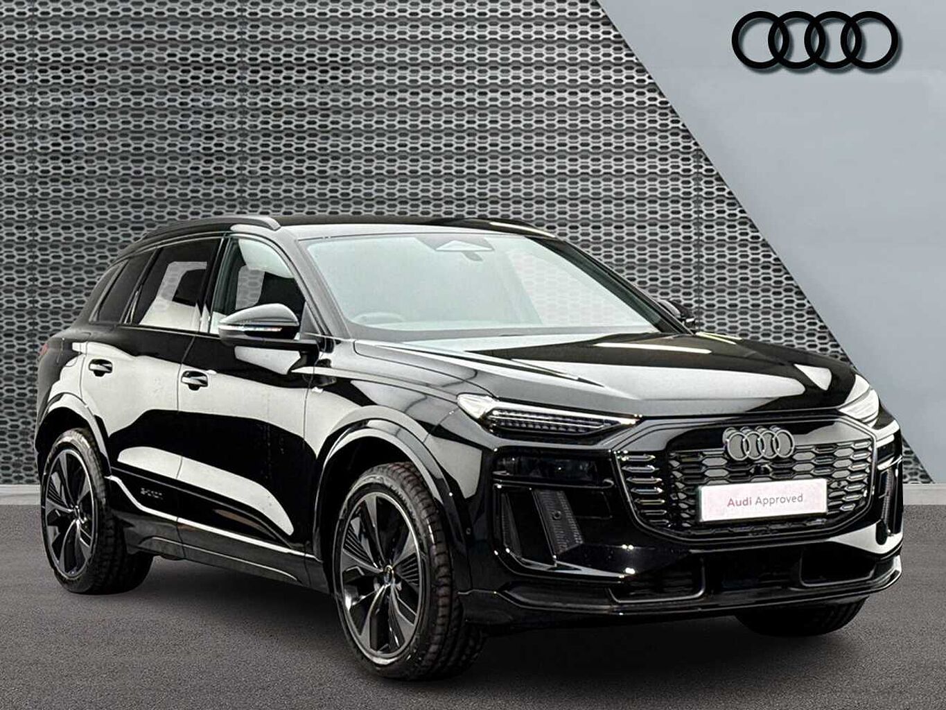 Main listing image - Audi Q6