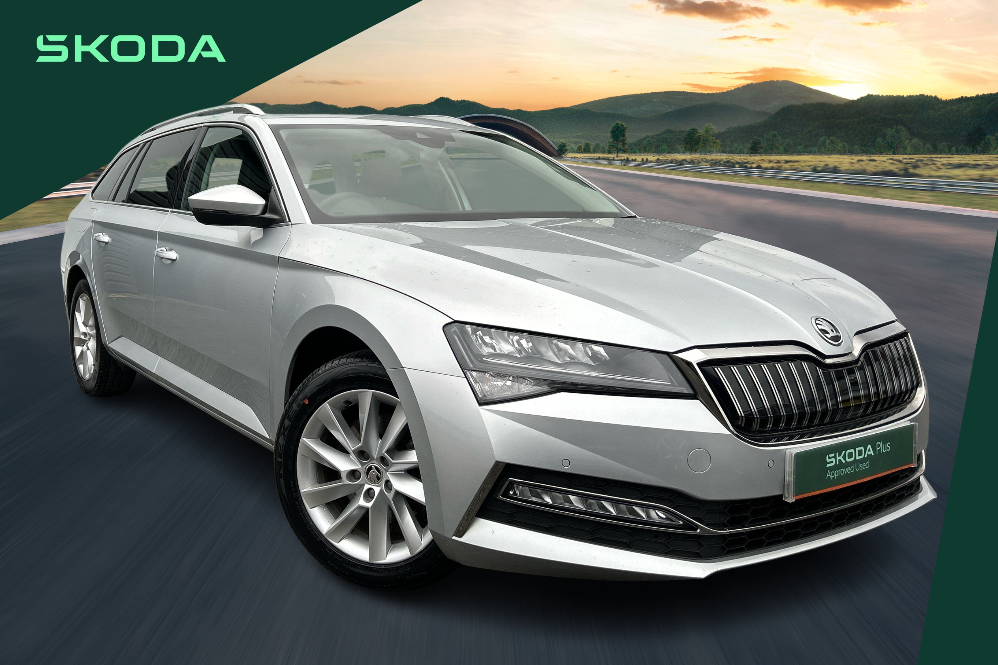 Main listing image - Skoda Superb Estate