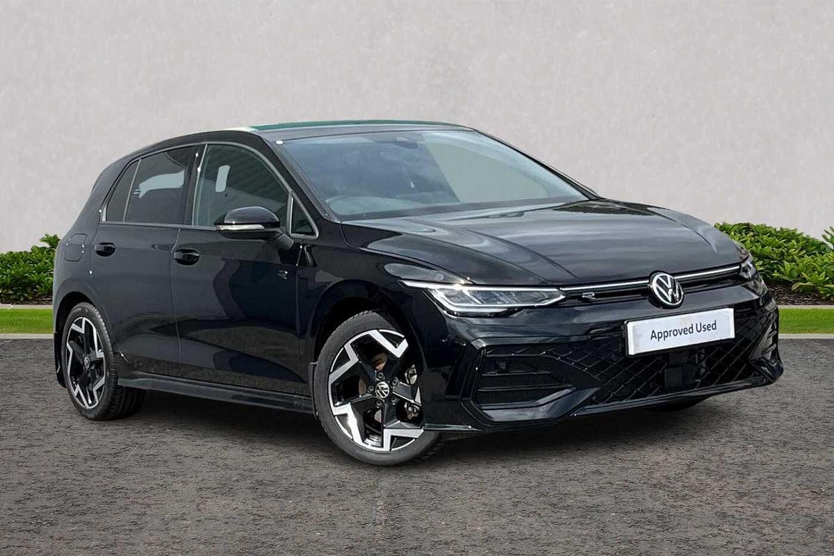 Main listing image - Volkswagen Golf
