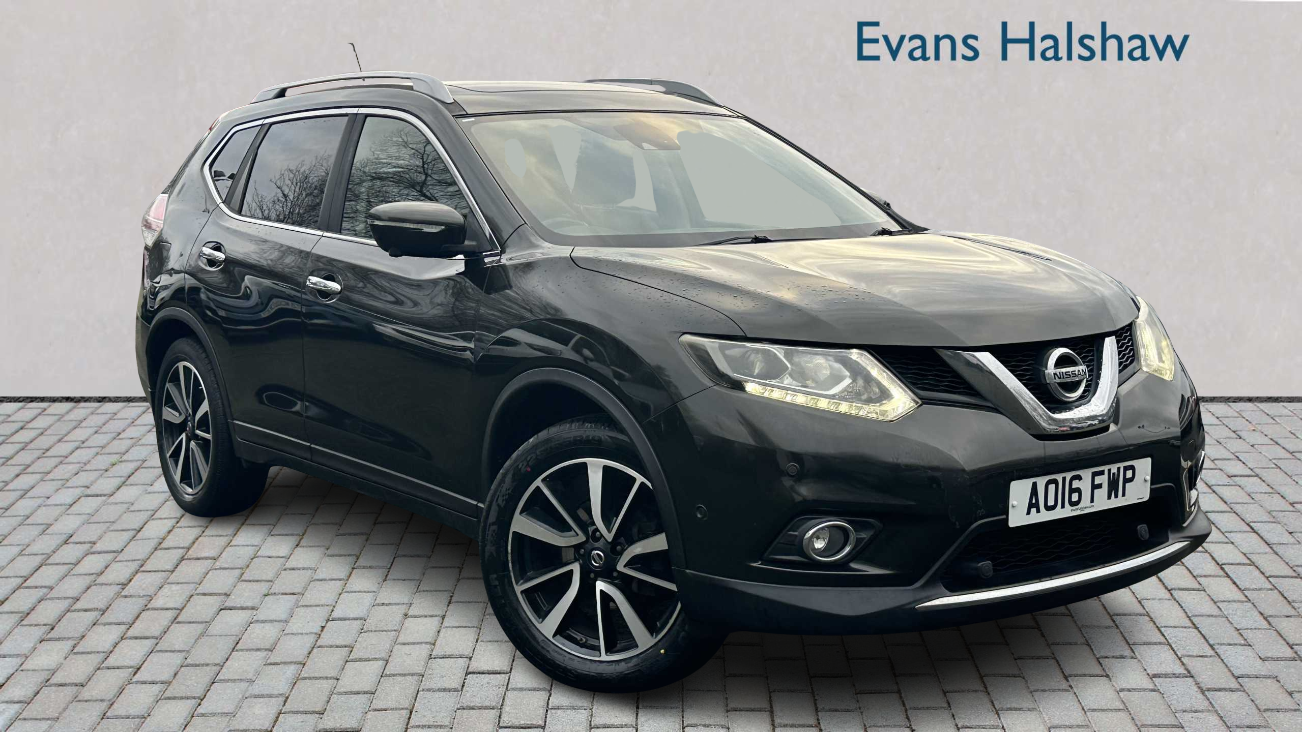 Main listing image - Nissan X-Trail