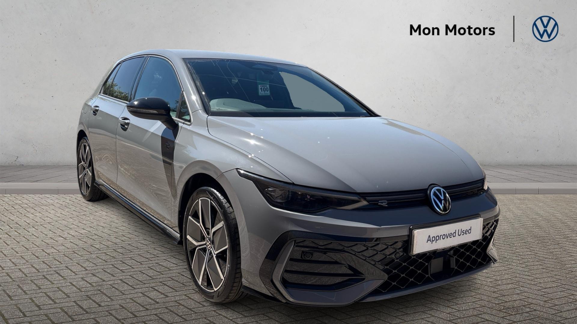 Main listing image - Volkswagen Golf