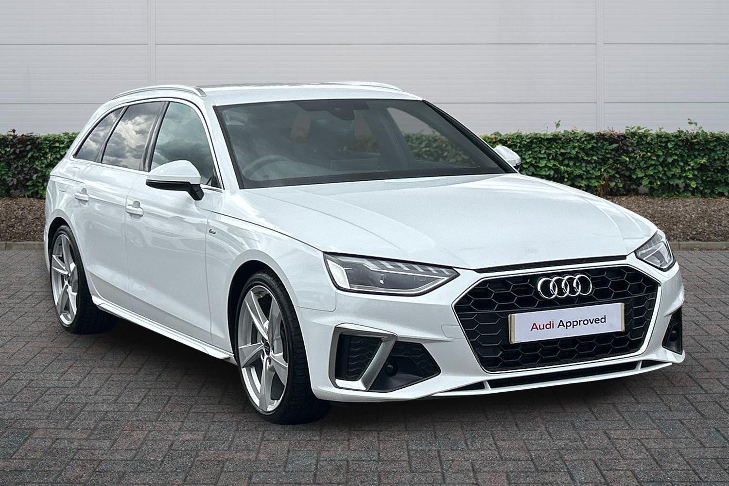 Main listing image - Audi A4 Avant