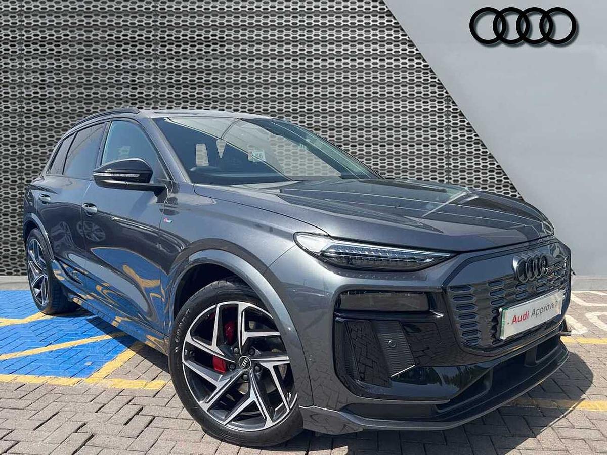 Main listing image - Audi Q6