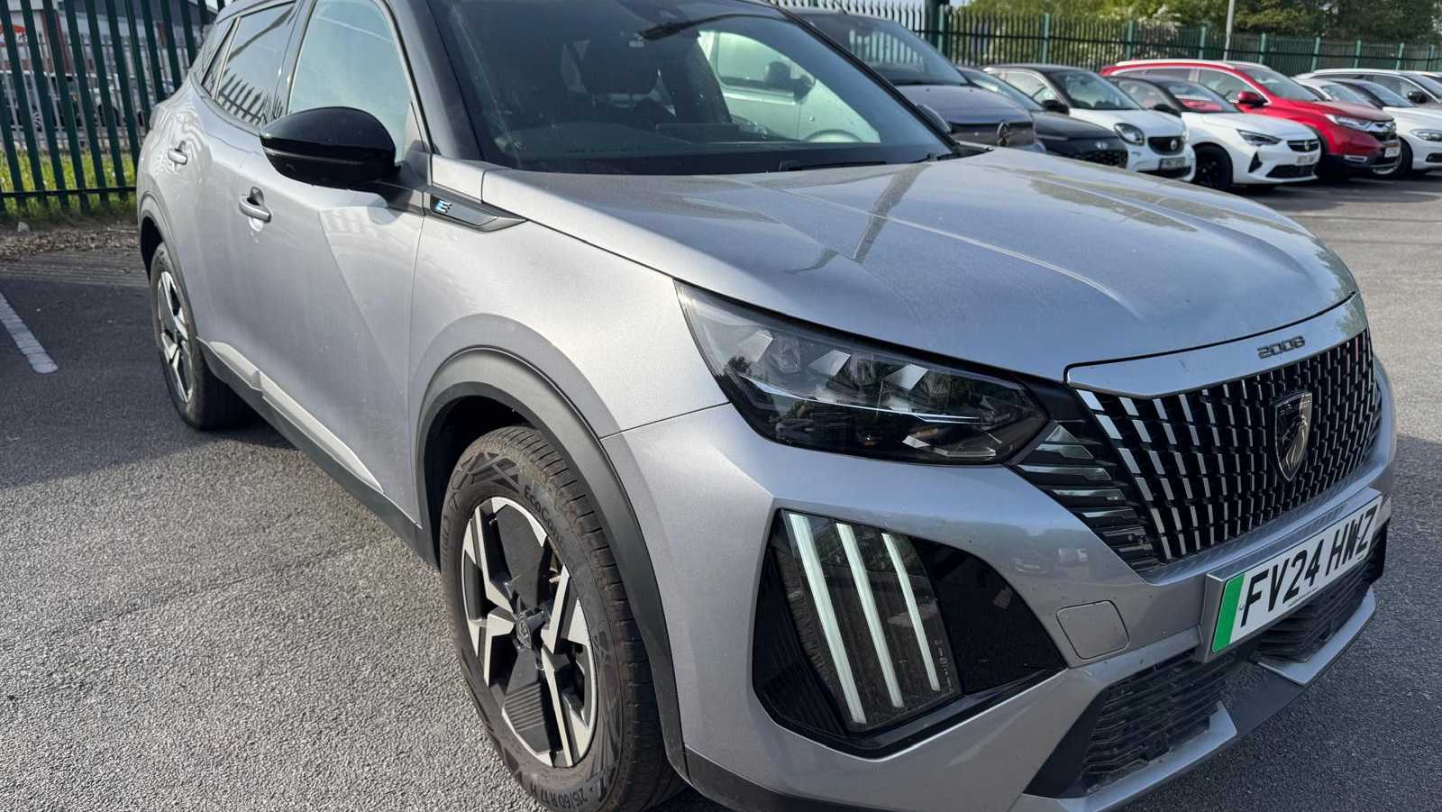 Main listing image - Peugeot e-2008