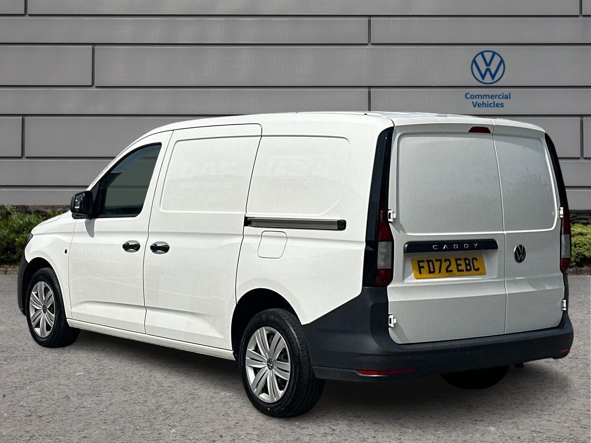 Main listing image - Volkswagen Caddy Maxi