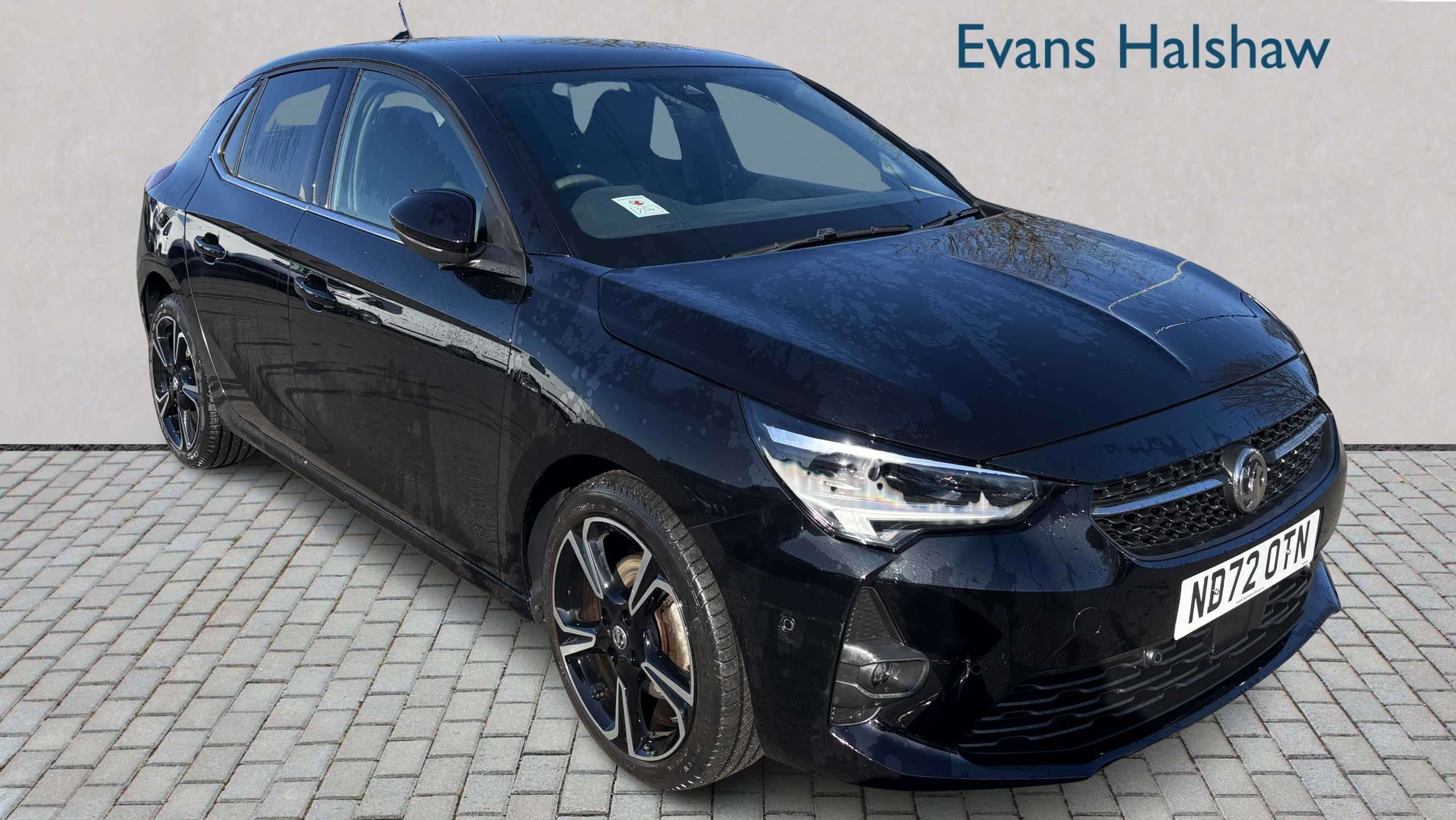 Main listing image - Vauxhall Corsa