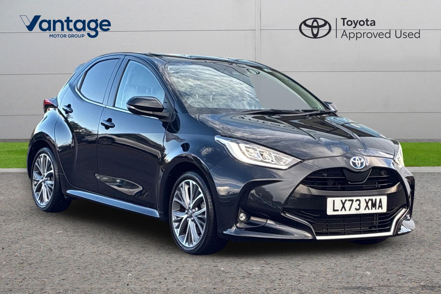 Main listing image - Toyota Yaris