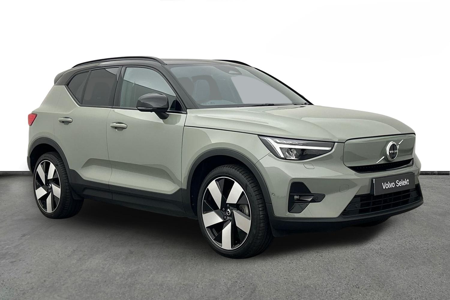 Main listing image - Volvo XC40
