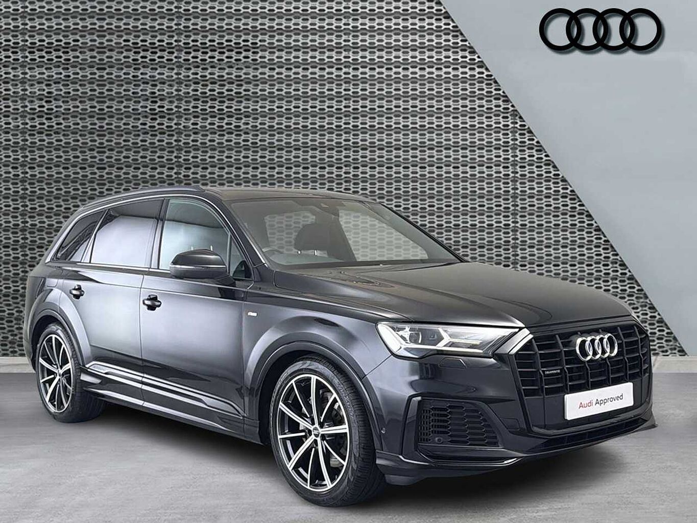 Main listing image - Audi Q7