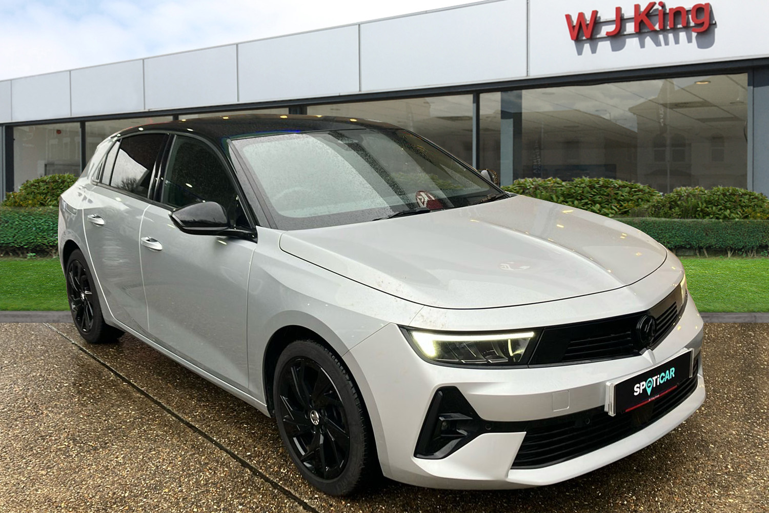 Main listing image - Vauxhall Astra