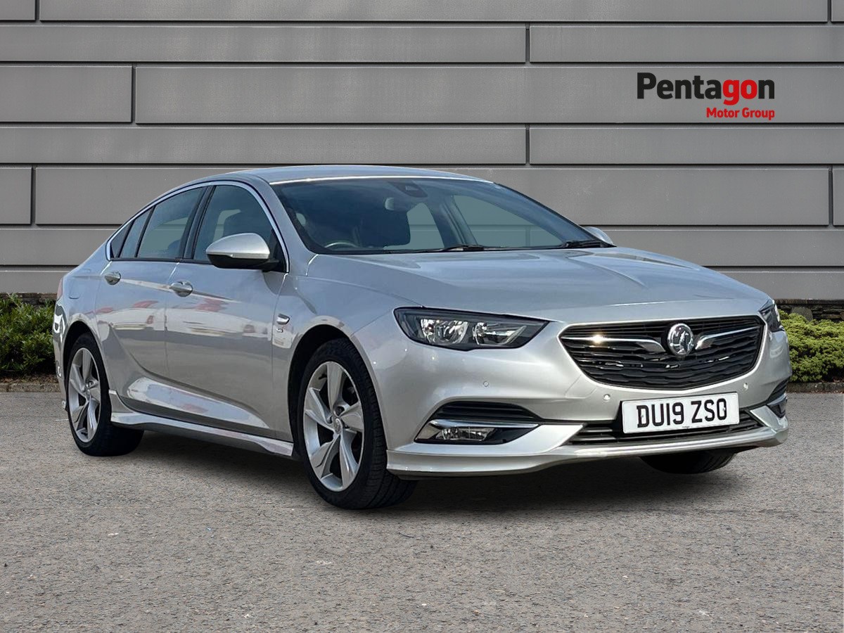 Main listing image - Vauxhall Insignia