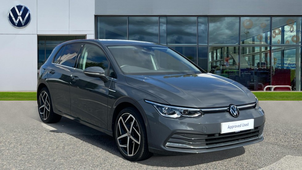 Main listing image - Volkswagen Golf