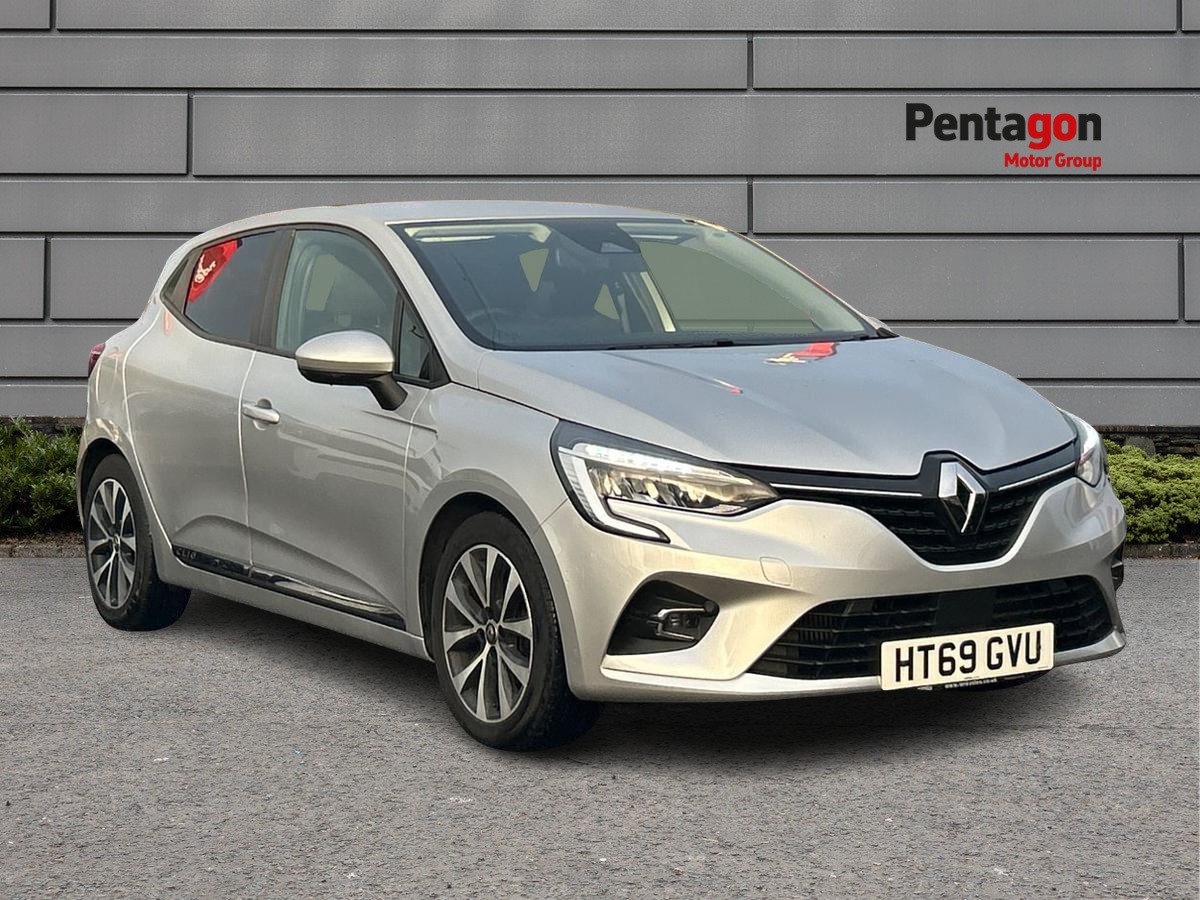 Main listing image - Renault Clio