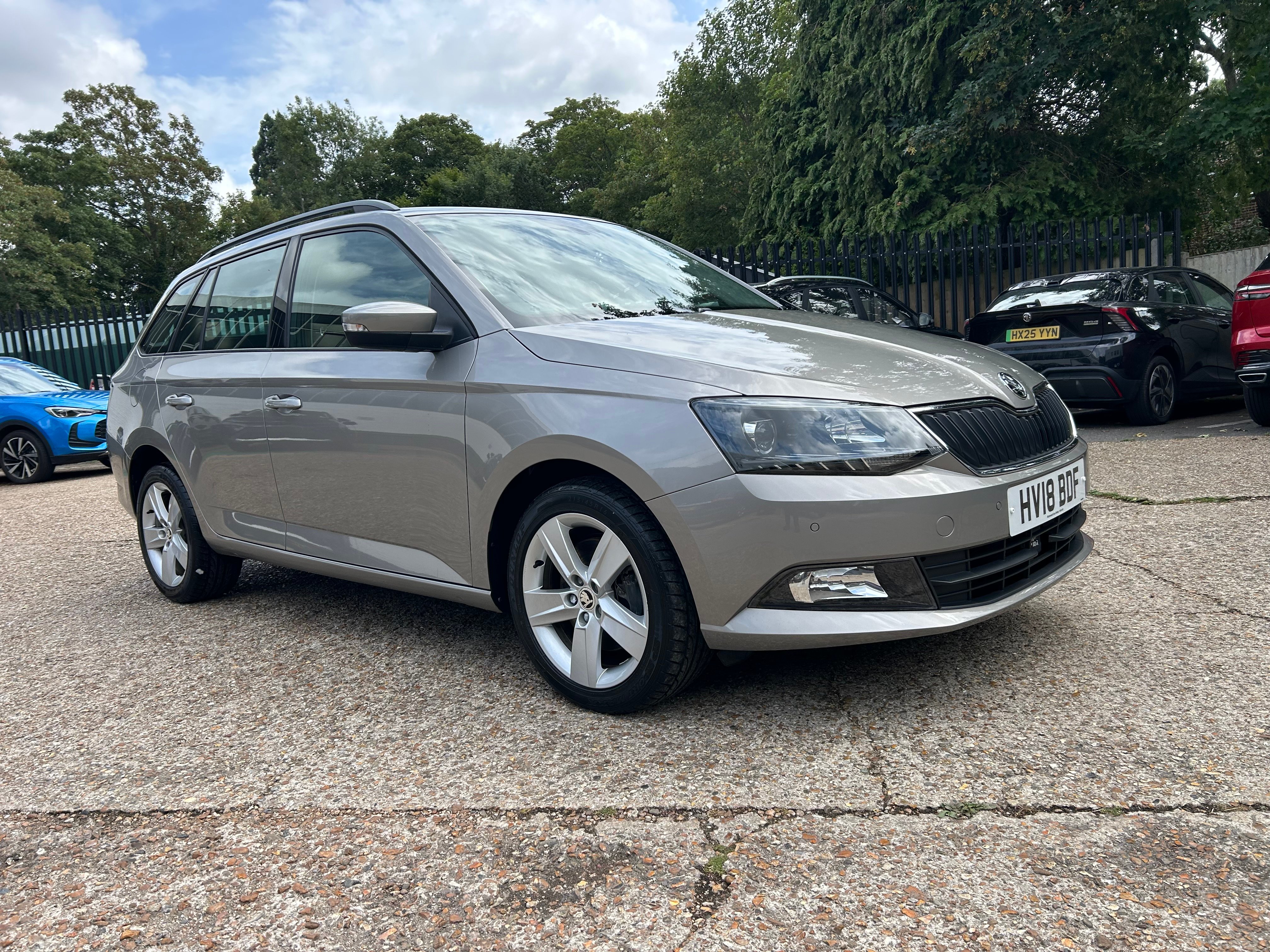 Main listing image - Skoda Fabia Estate