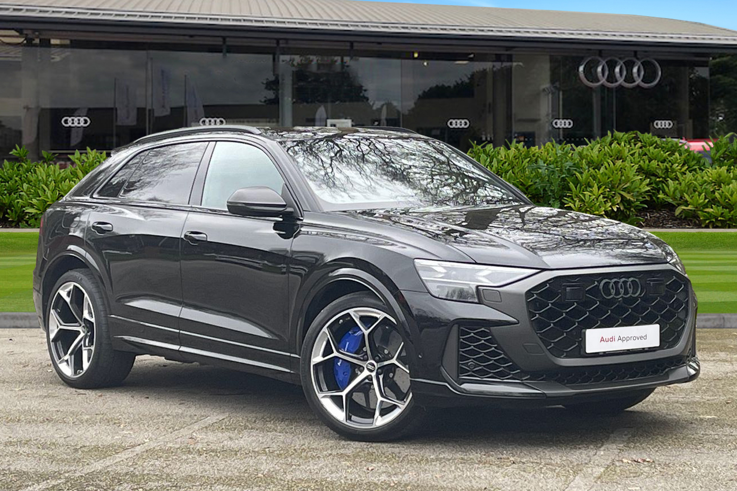Main listing image - Audi RS Q8