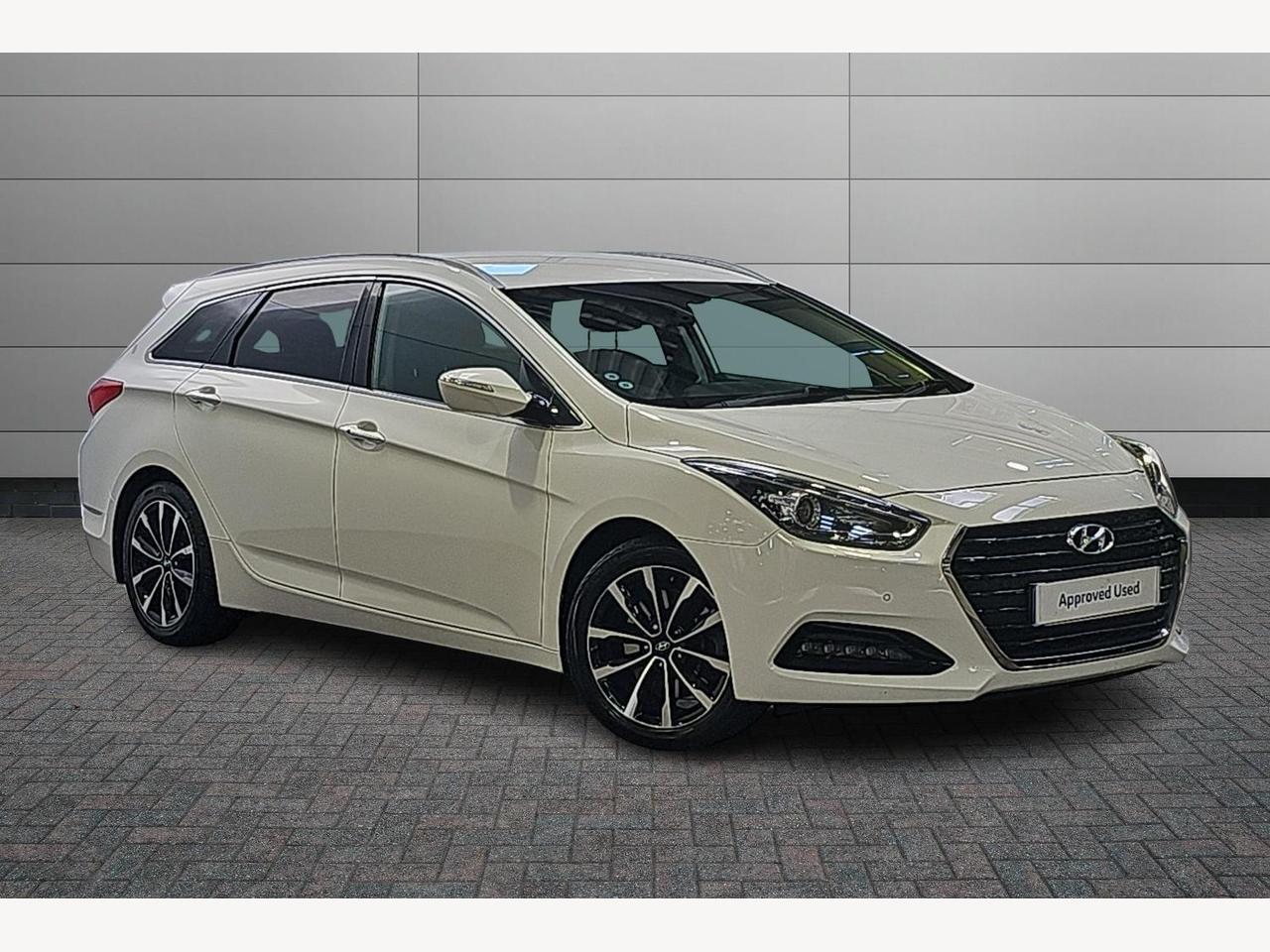 Main listing image - Hyundai i40