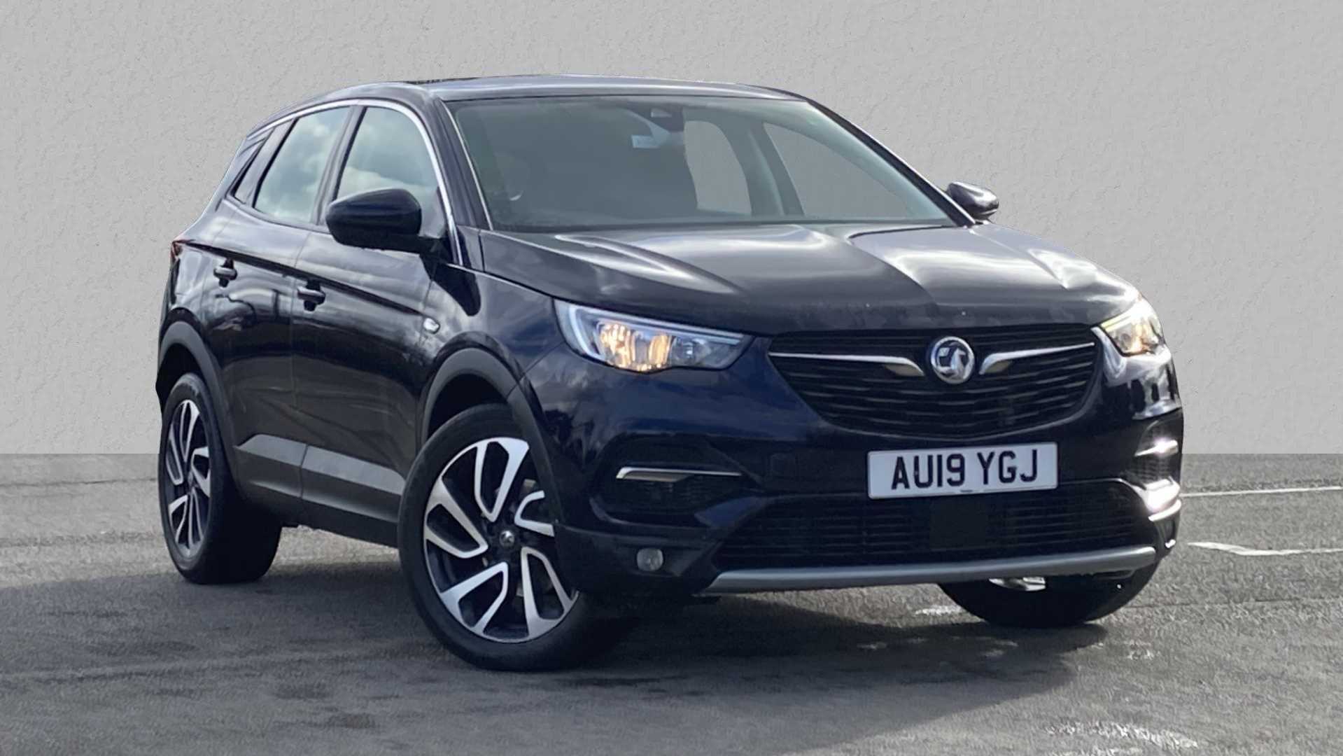 Main listing image - Vauxhall Grandland X