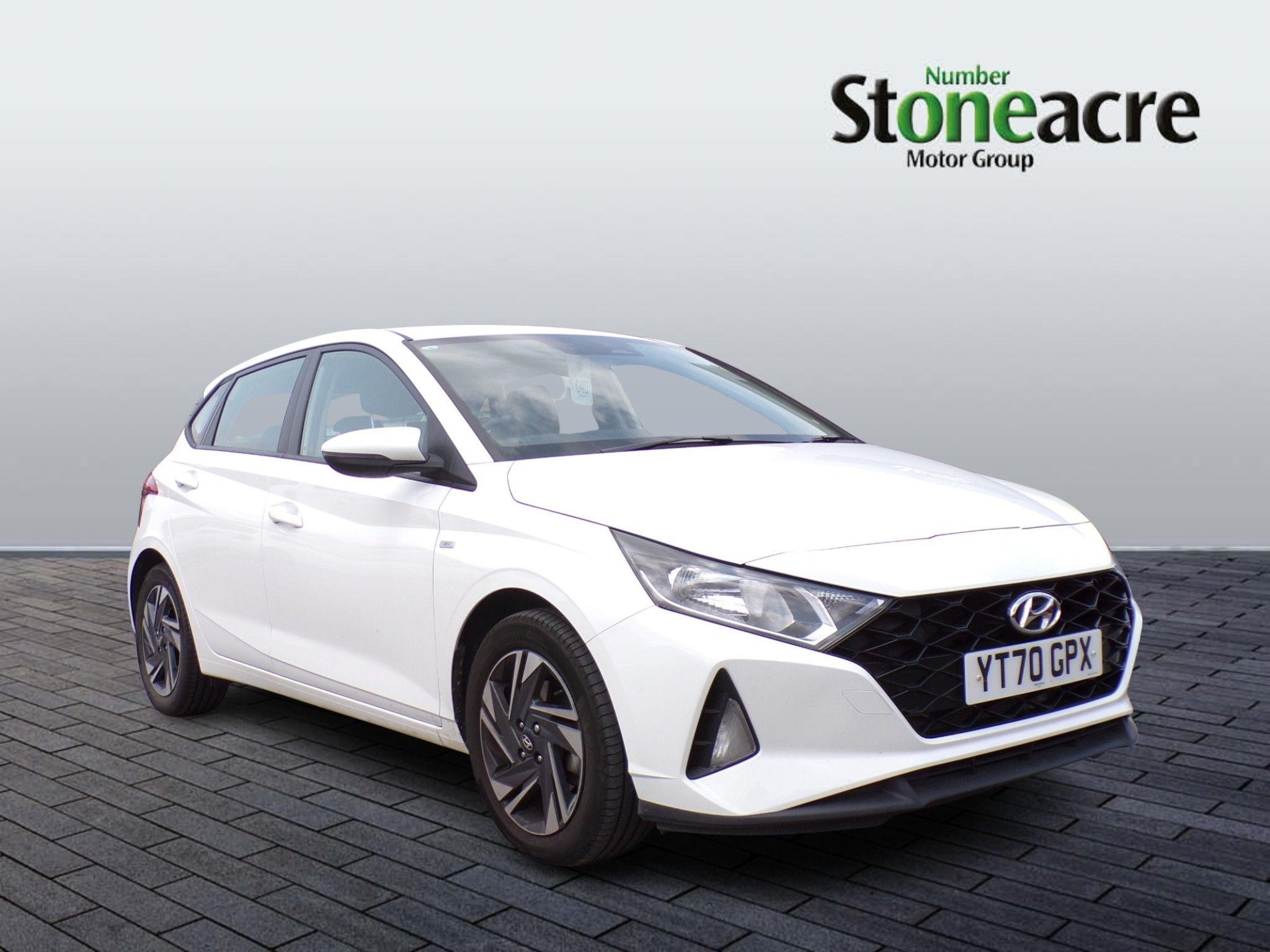 Main listing image - Hyundai i20
