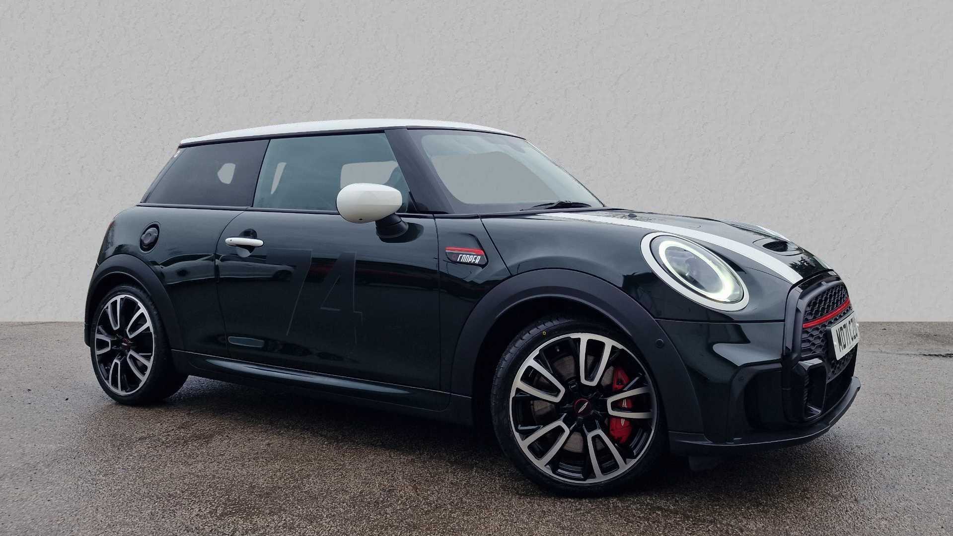 Main listing image - MINI Hatchback