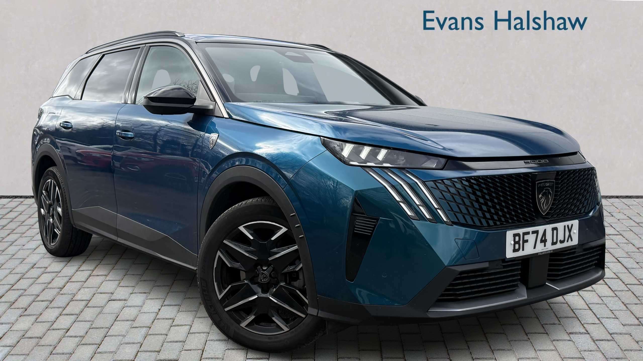 Main listing image - Peugeot 5008