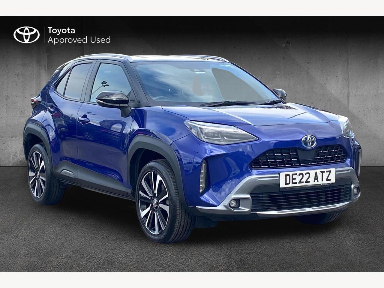 Main listing image - Toyota Yaris Cross