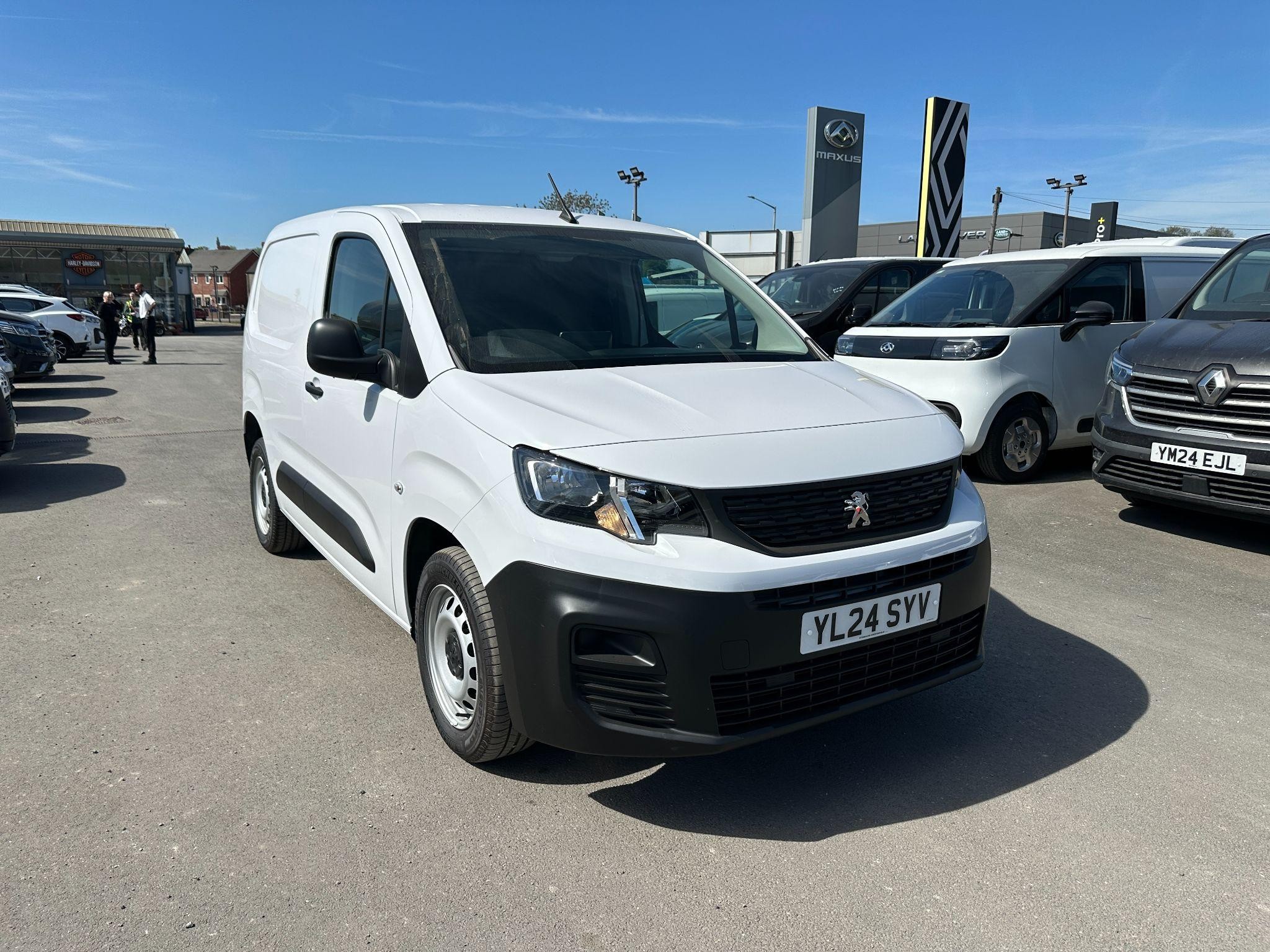Main listing image - Peugeot Partner