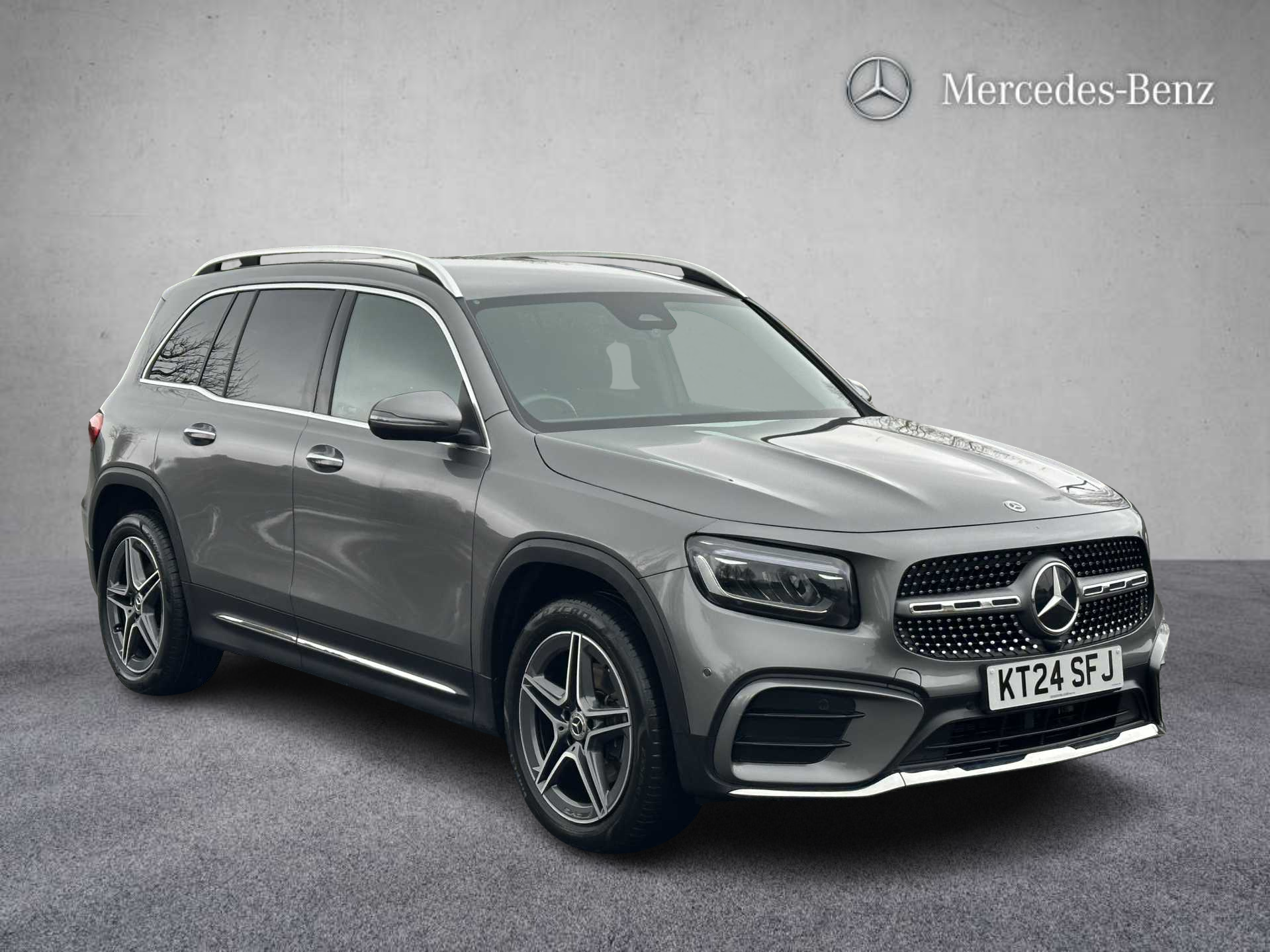 Main listing image - Mercedes-Benz GLB