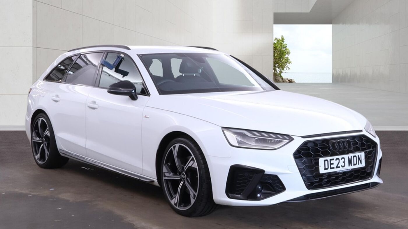 Main listing image - Audi A4