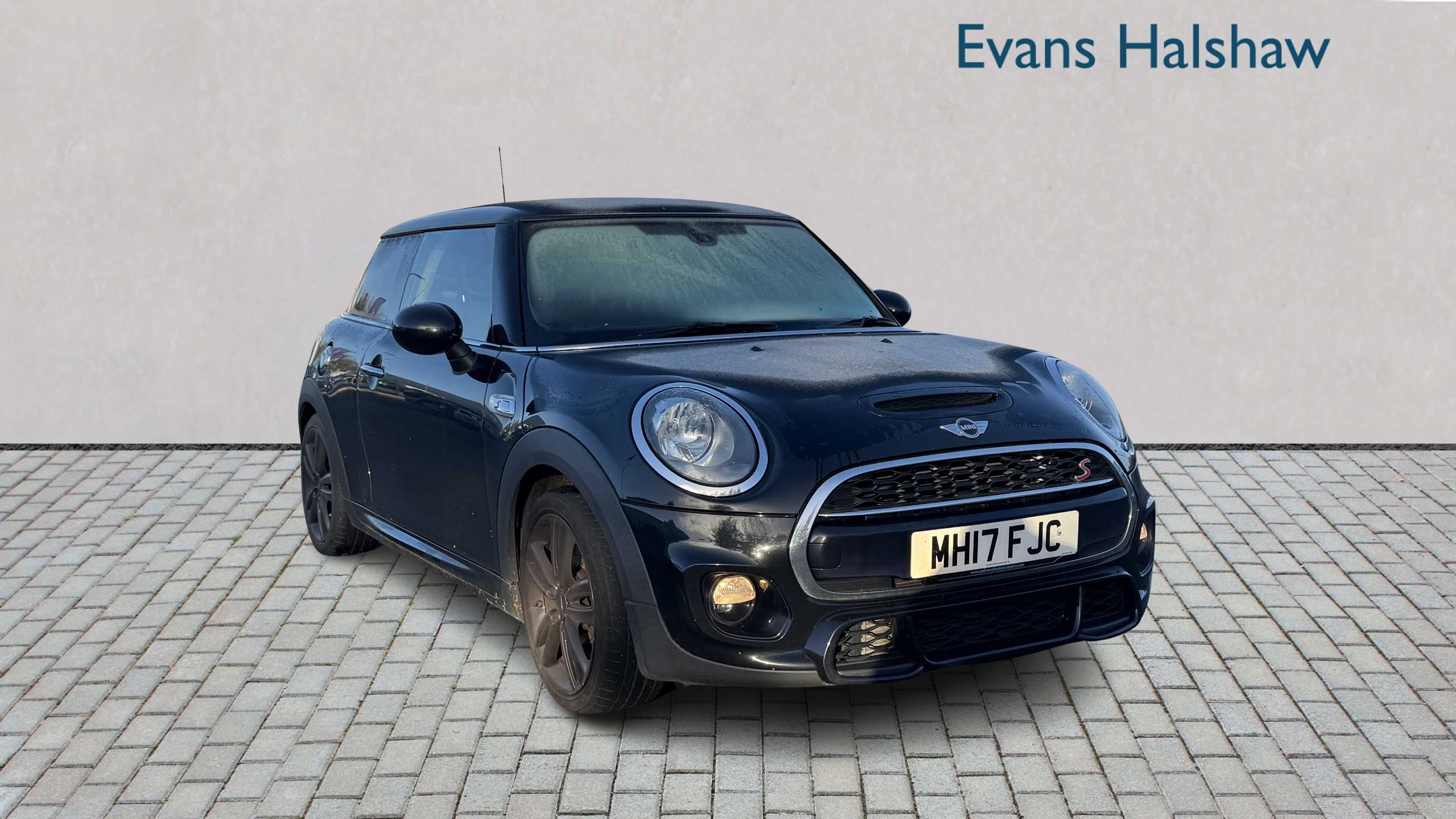 Main listing image - MINI Hatchback