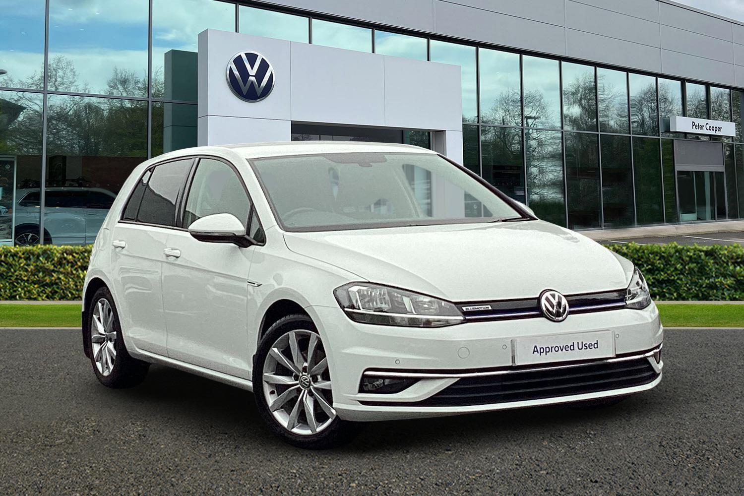 Main listing image - Volkswagen Golf